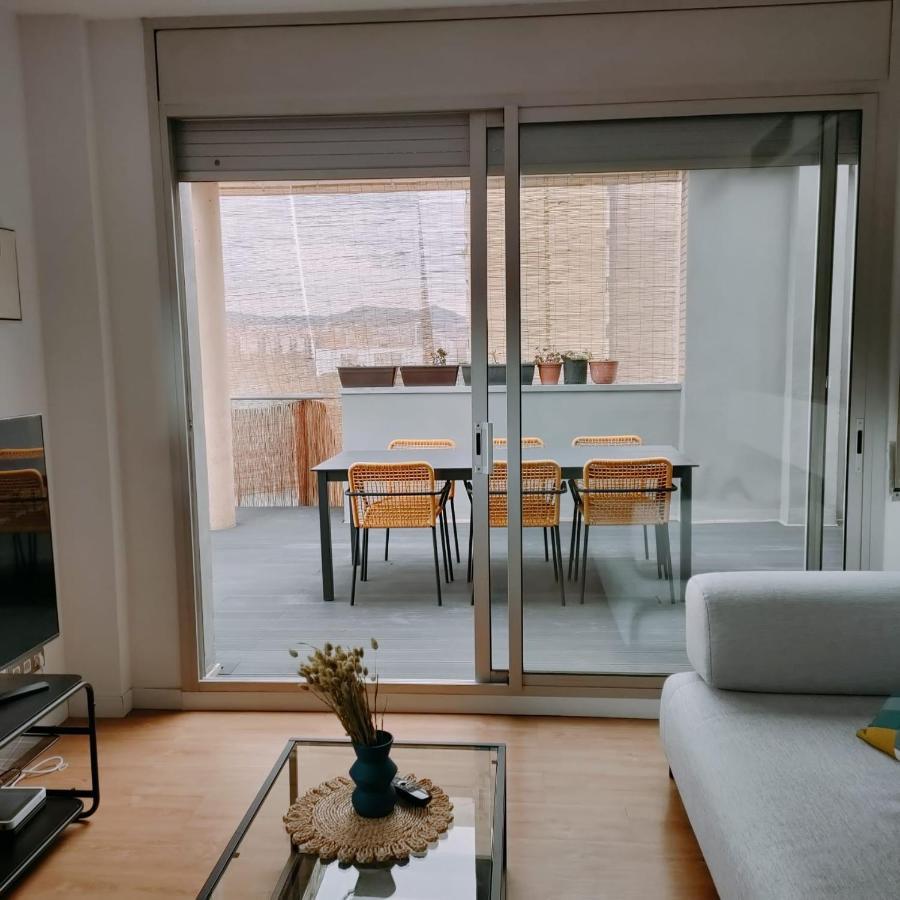 סנט אדריה דה בסוס Large Terrace Luxury Apartment מראה חיצוני תמונה